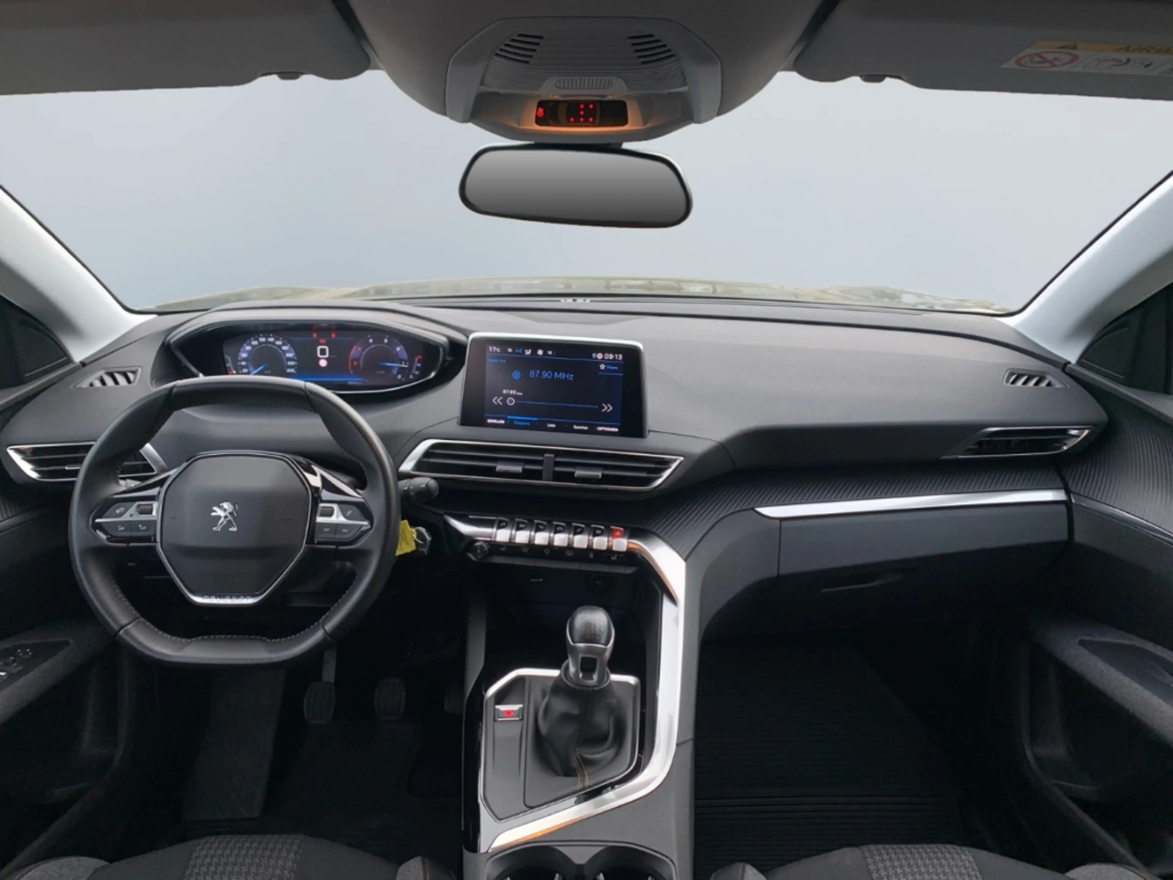 Peugeot 5008 Active *PDC*Tempomat*Klima*Sitzh.*CarPlay* — photo 11