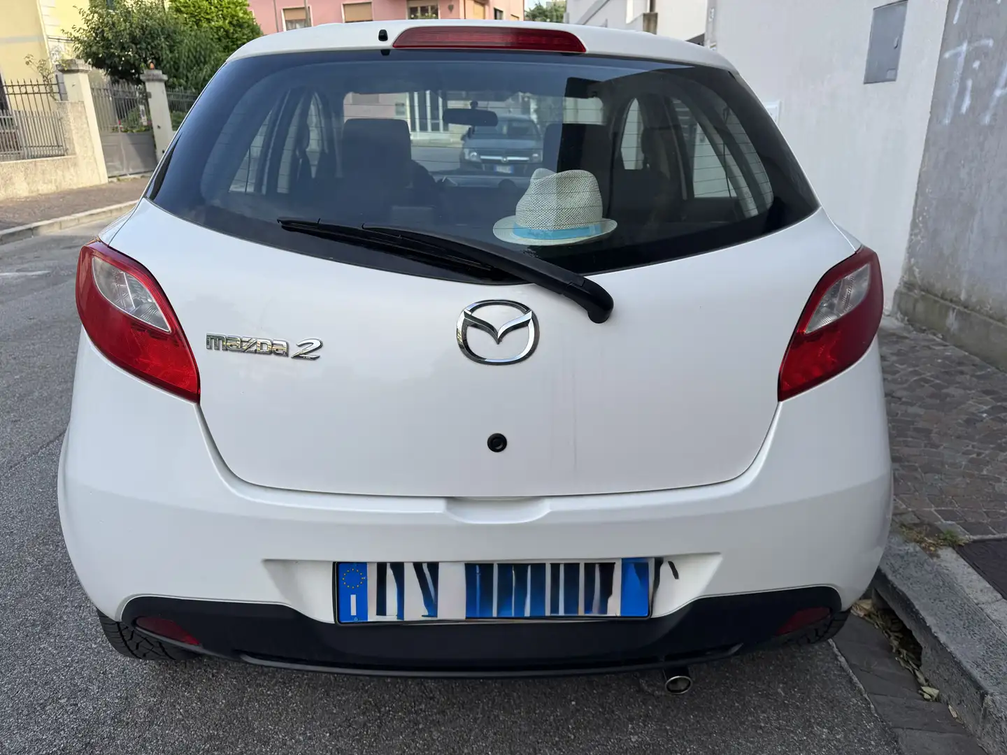 Mazda 2 5p 1.3 Play 75cv - 1