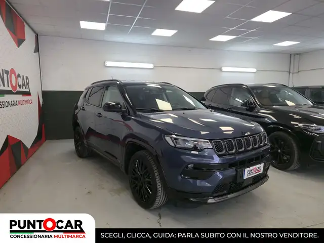 Jeep Compass view 3