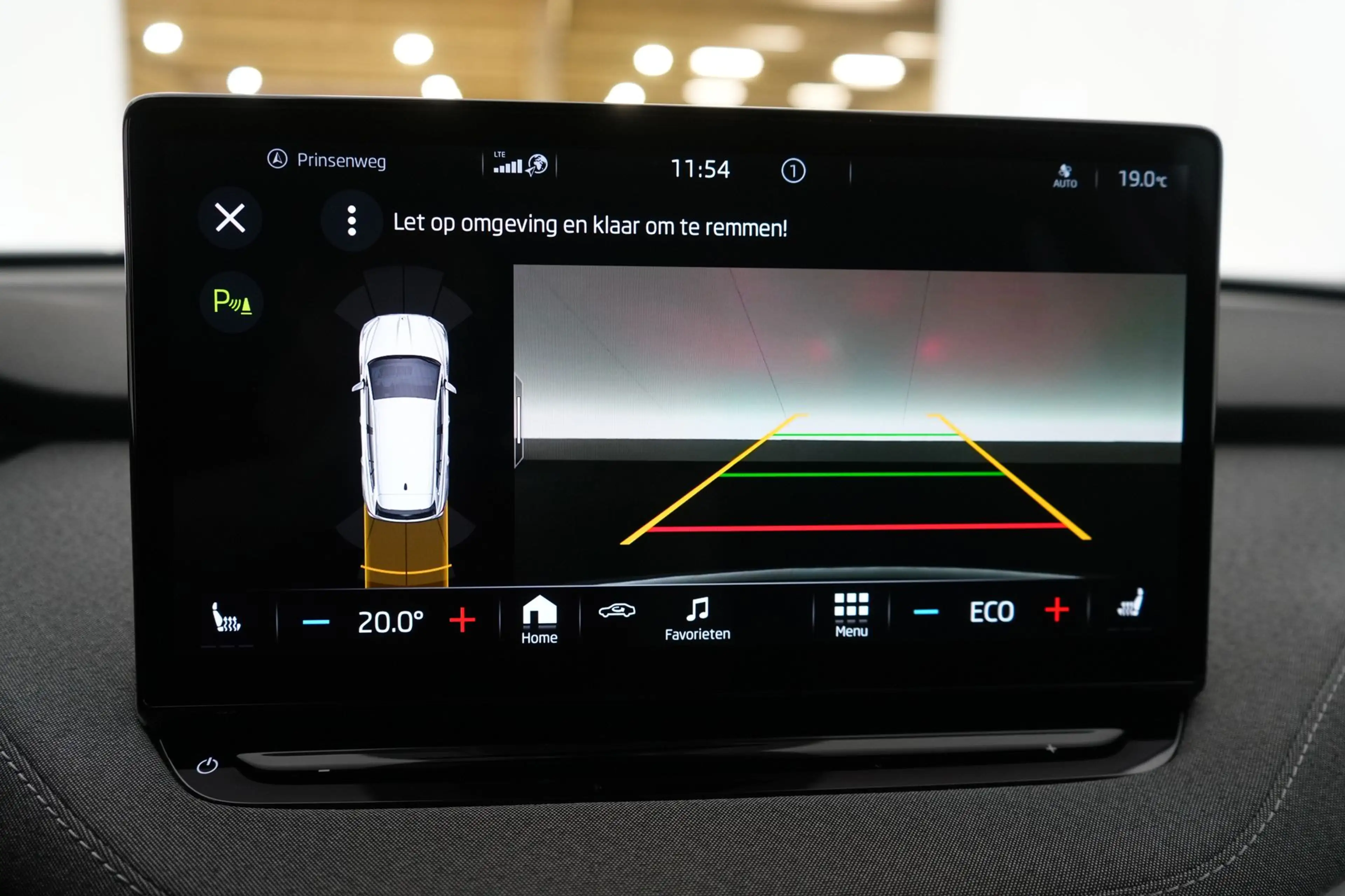 Skoda Enyaq IV 60 LEDER/STOF LED GPS PDC CAM Keyless Heat-Pump — photo 29