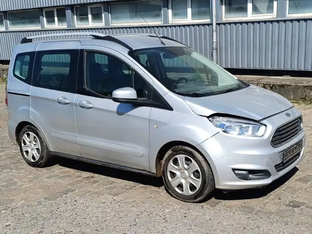 Ford Tourneo Courier