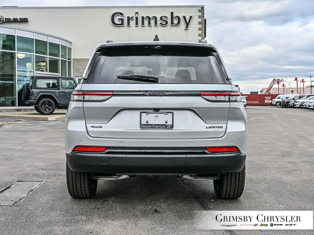 Jeep Grand Cherokee снимка Jeep Grand Cherokee