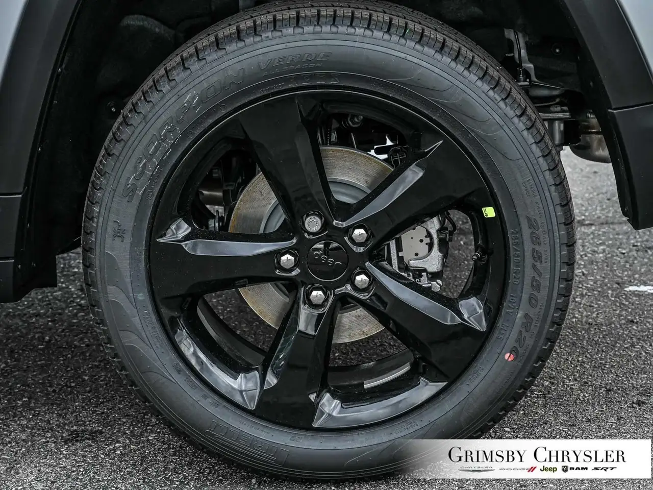 Jeep Grand Cherokee снимка Jeep Grand Cherokee