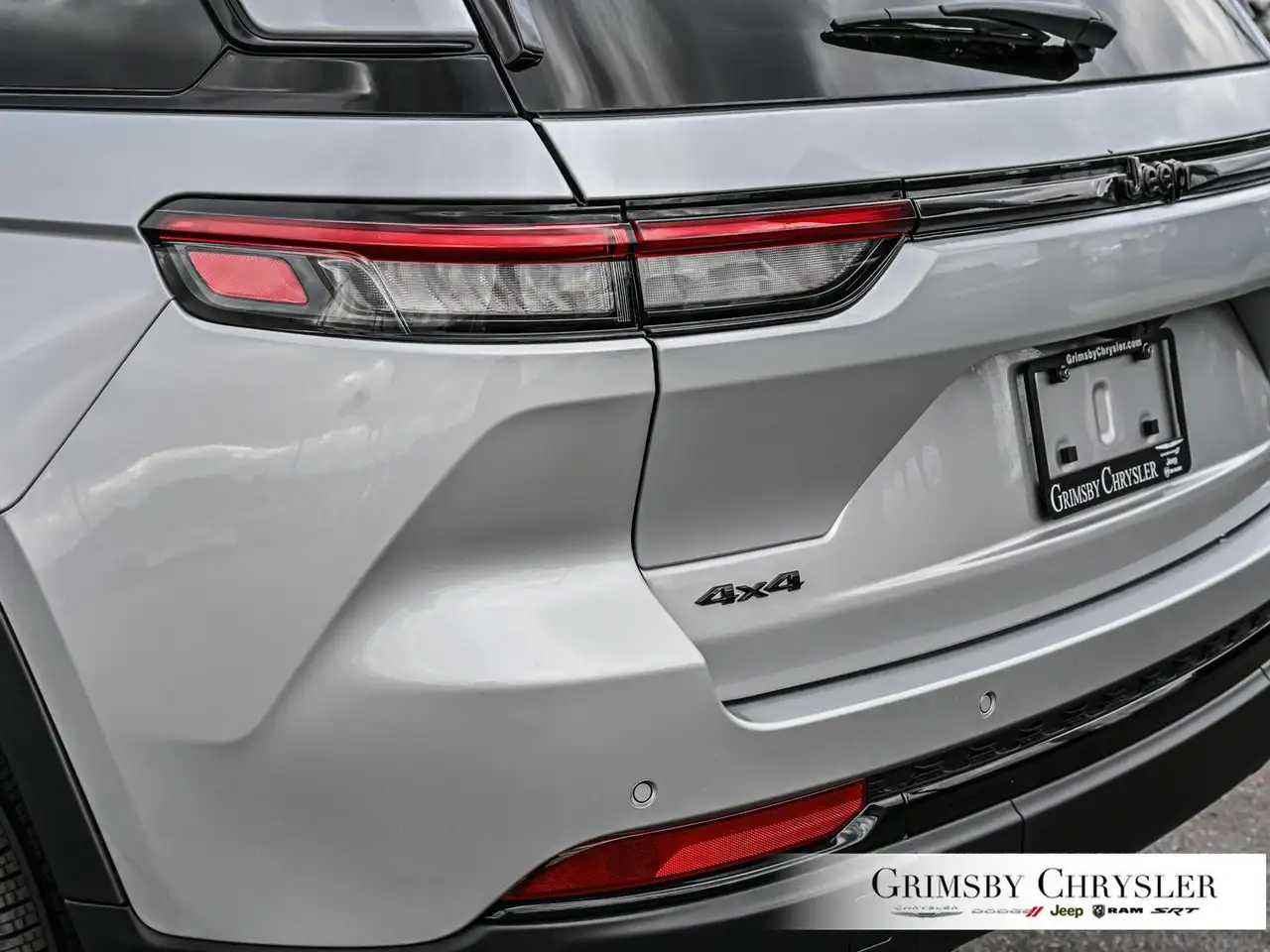 Jeep Grand Cherokee снимка Jeep Grand Cherokee