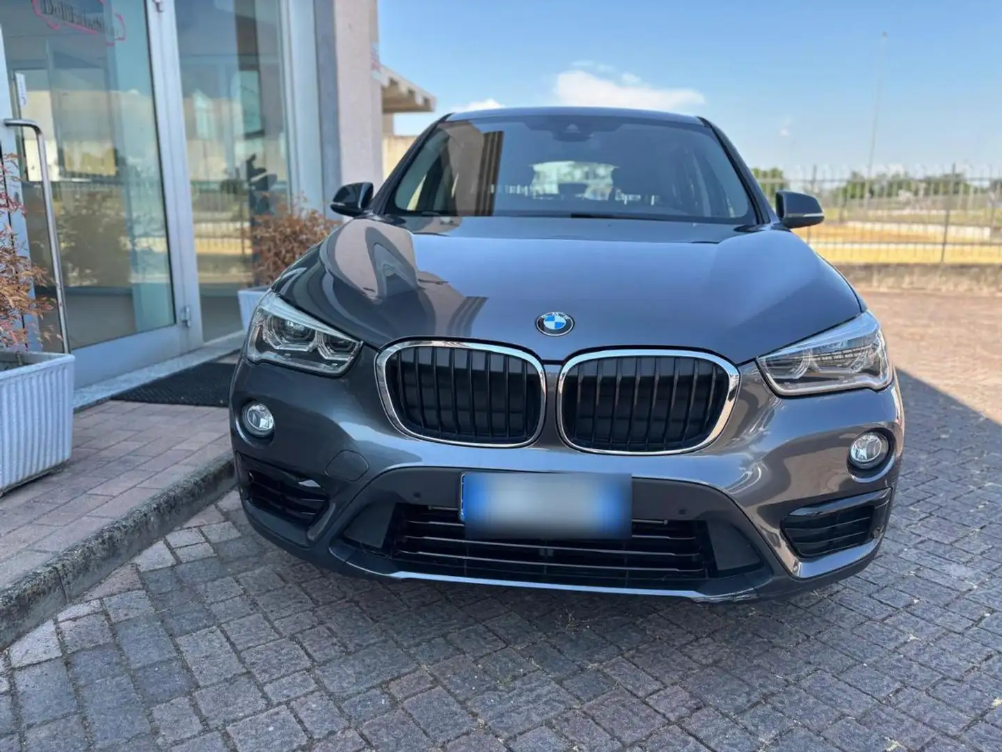 BMW X1 xDrive18d Sport Grigio - 1