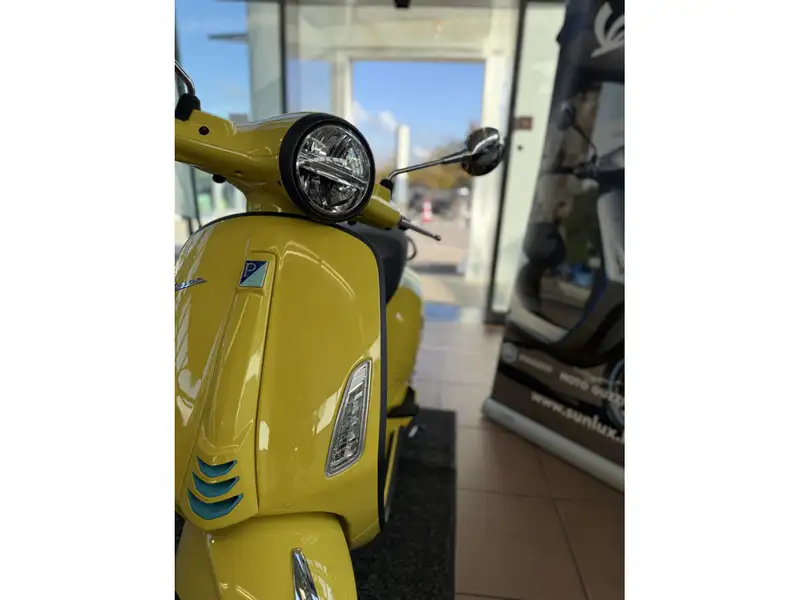Vespa Primavera 125 - foto 4