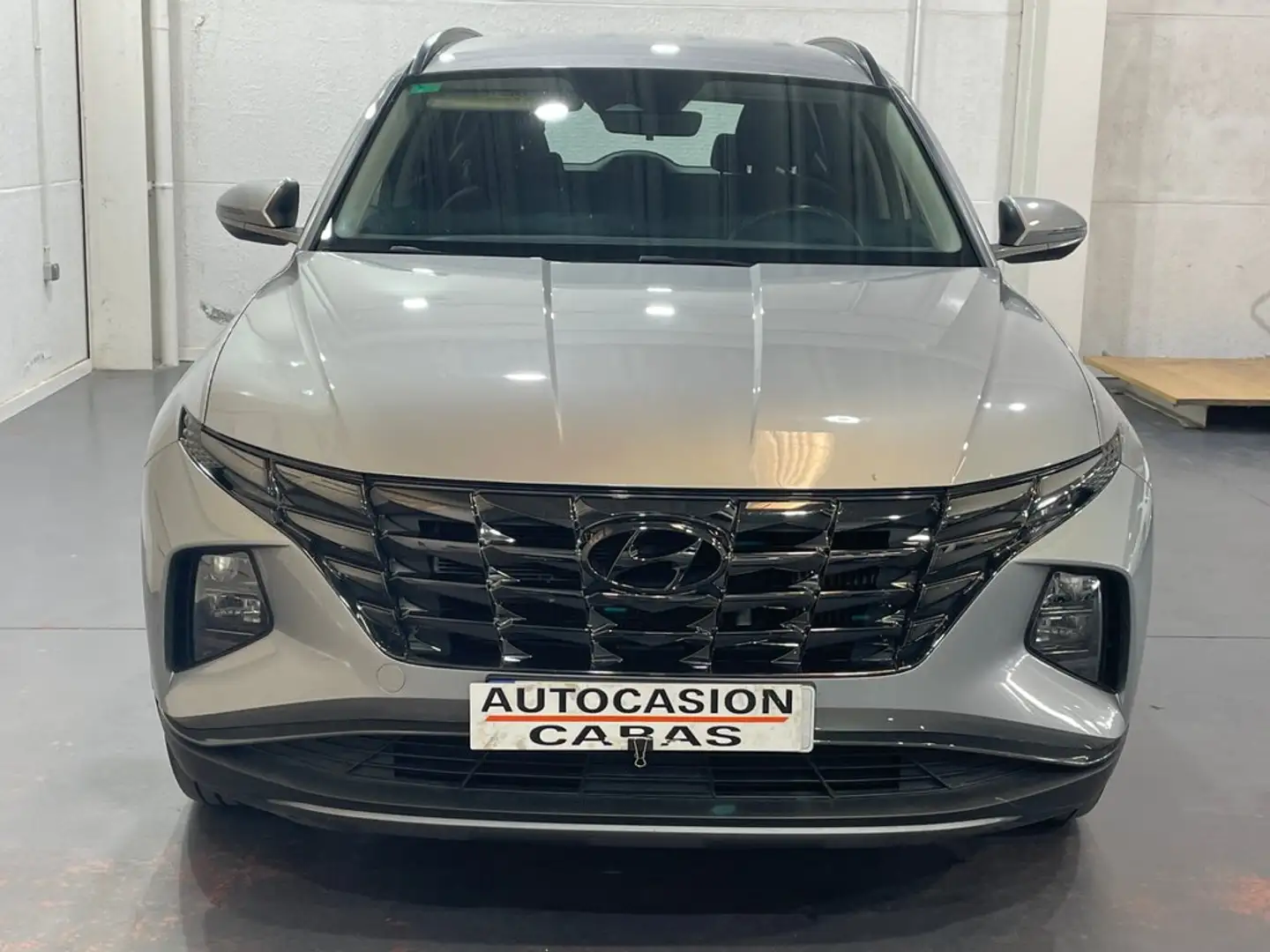 Hyundai TUCSON 1.6 CRDI Klass 4x2 Gris - 2