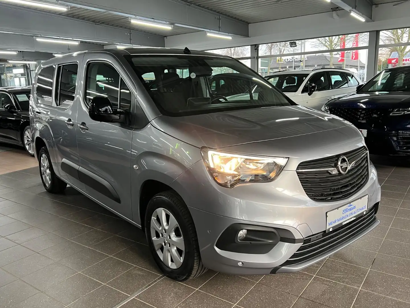 Opel Combo Life 1.5 D Elegance Keyless+Navi PRO+PARK Gris - 2