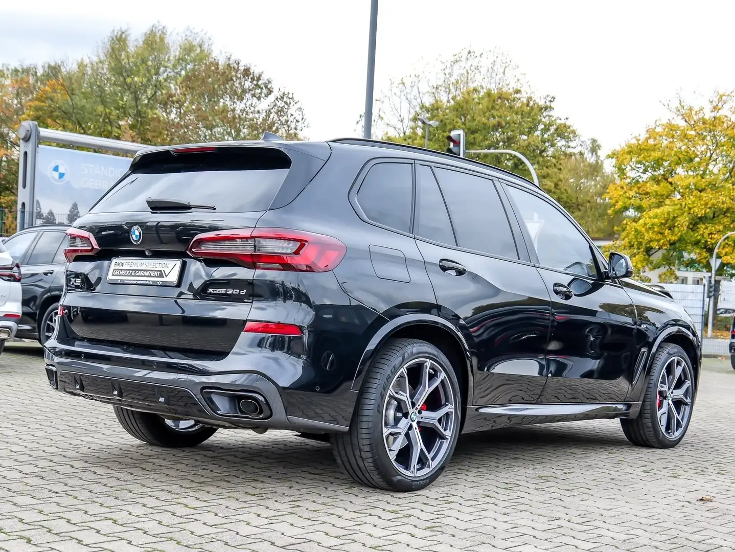 BMW X5 xDrive30d M Sport Pano DA Prof. Laser HuD H/K Shz Negro - 2