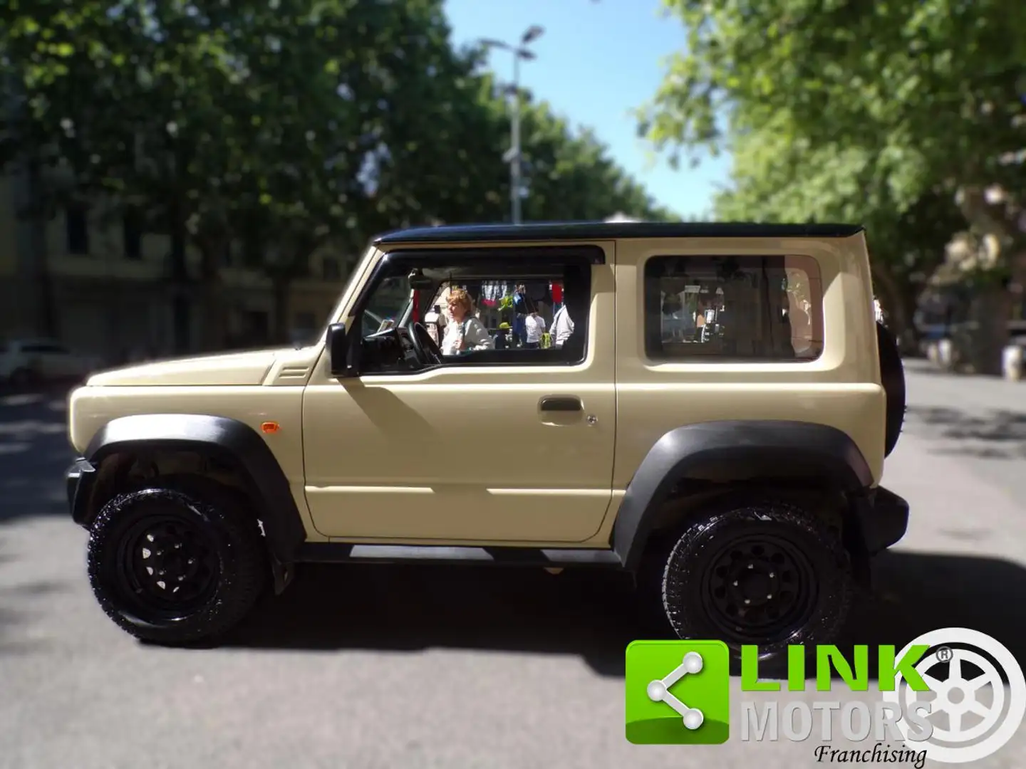 Suzuki Jimny 102CV ALLGRIP PRO Beige - 1