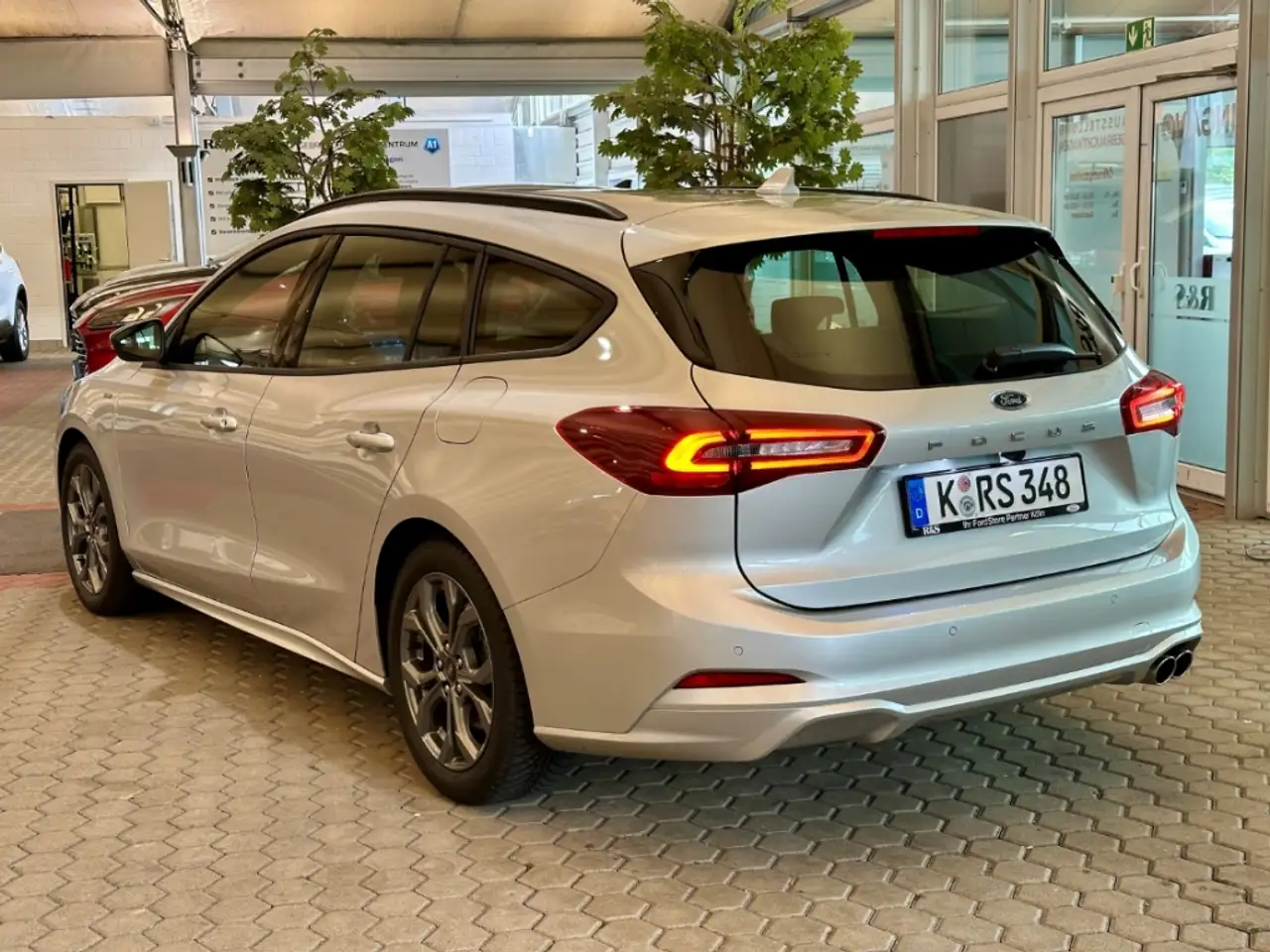 Ford Focus Turnier ST-Line+Automatik+B&O+Key-Free 6