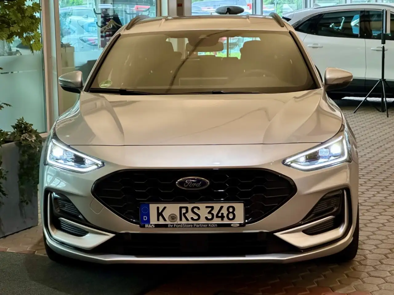Ford Focus Turnier ST-Line+Automatik+B&O+Key-Free 2