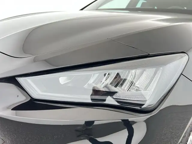 Seat Leon view 6
