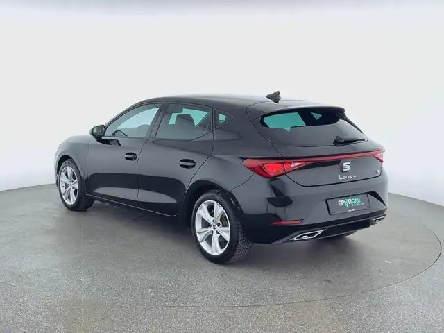 Seat Leon view 5