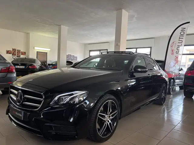 Mercedes-Benz E 250 AMG Line auto**UNICO PROPIETARIO!!**