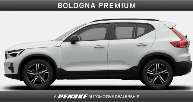 Volvo XC40 view 2
