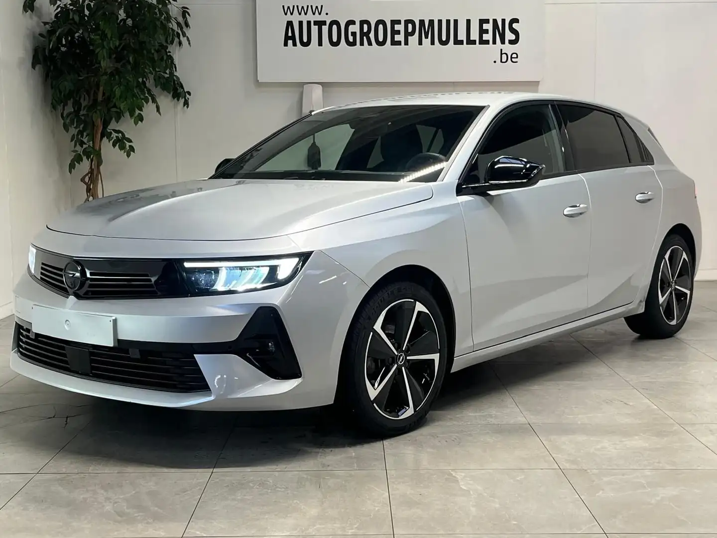 Opel Astra Turbo Start/Stop GS Line Silber - 2