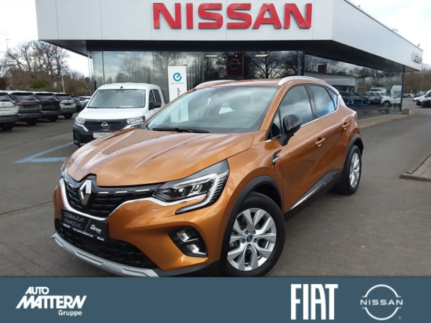 Renault Captur II 1.6 E-TECH Plug-in 160 Intens Orange - 1