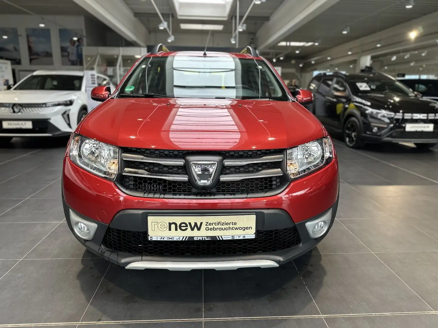 Dacia Sandero Stepway Prestige TCe 90 PS Rouge - 2