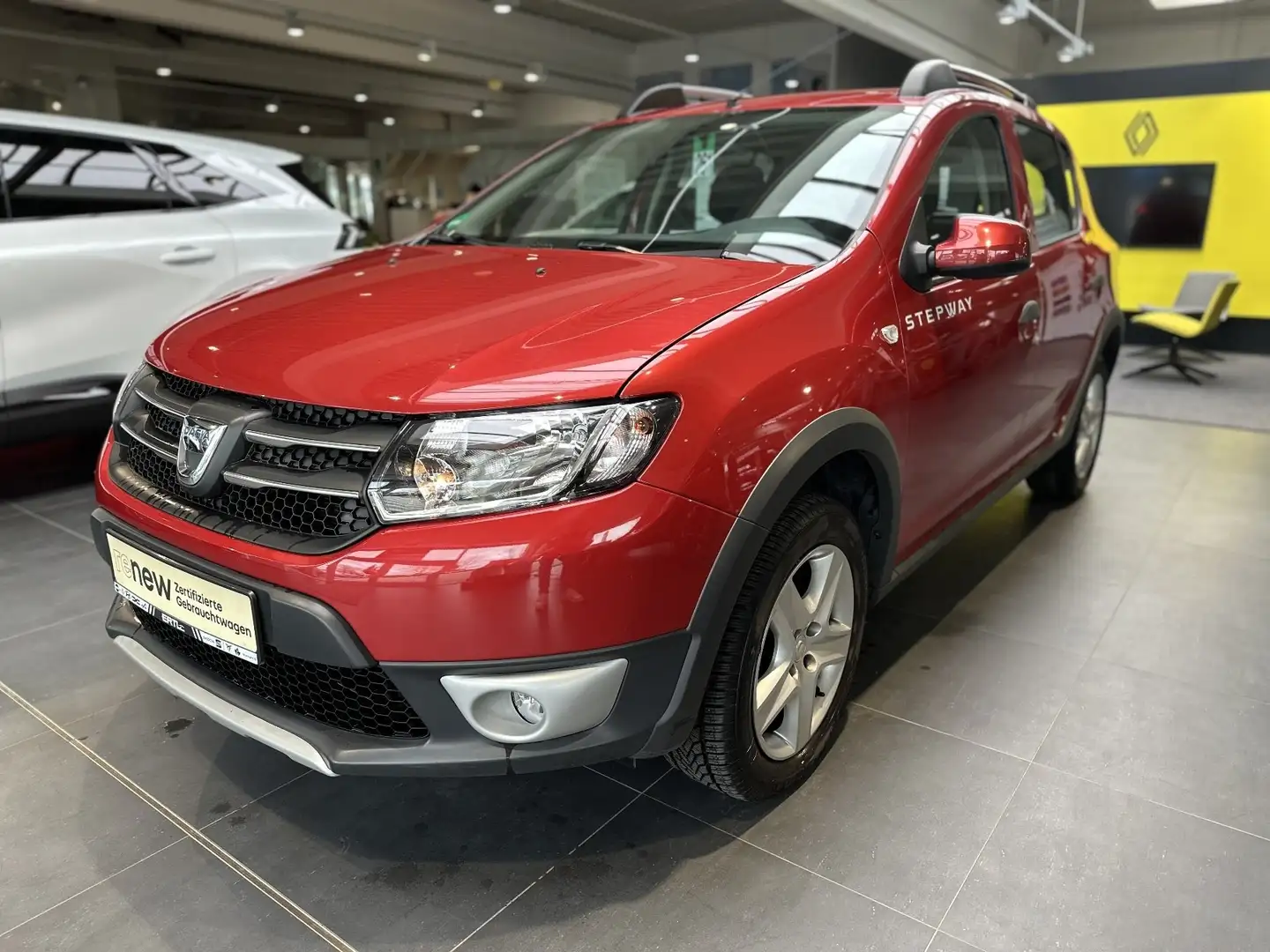 Dacia Sandero Stepway Prestige TCe 90 PS Rouge - 1