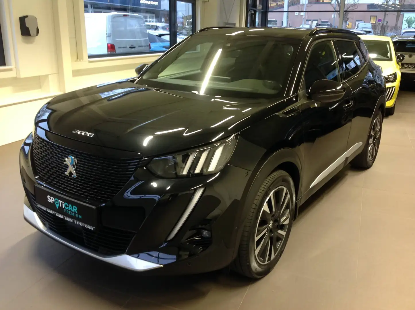 Peugeot 2008 GT Pack Elektro 136 - Leder - SD Schwarz - 1