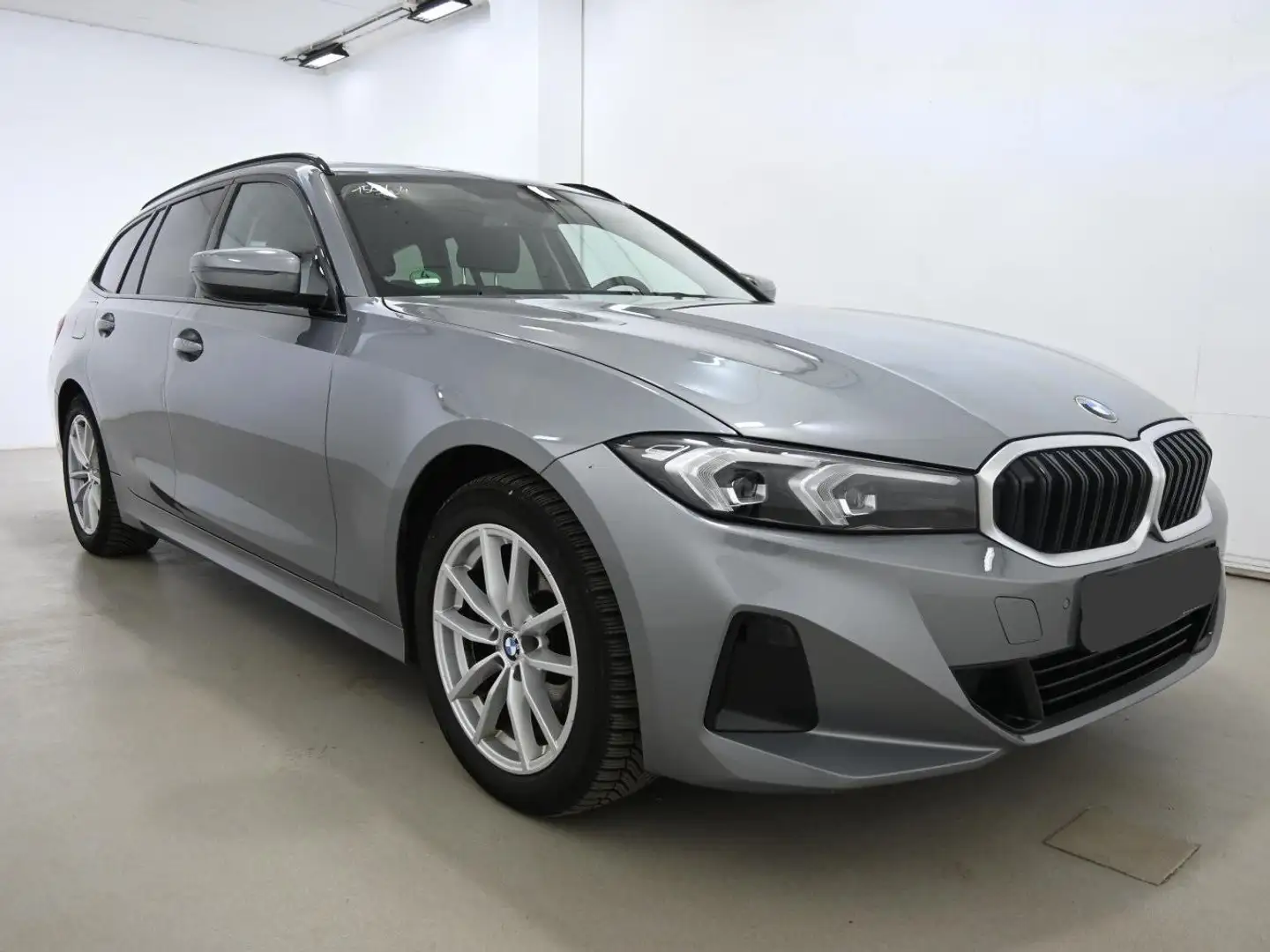 BMW 318 318d Touring Aut. FACE LIFT, WIDE SCREEN, Garantie Gris - 2