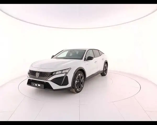 Peugeot 408 1.6 HYBRID PHEV Allure Pack