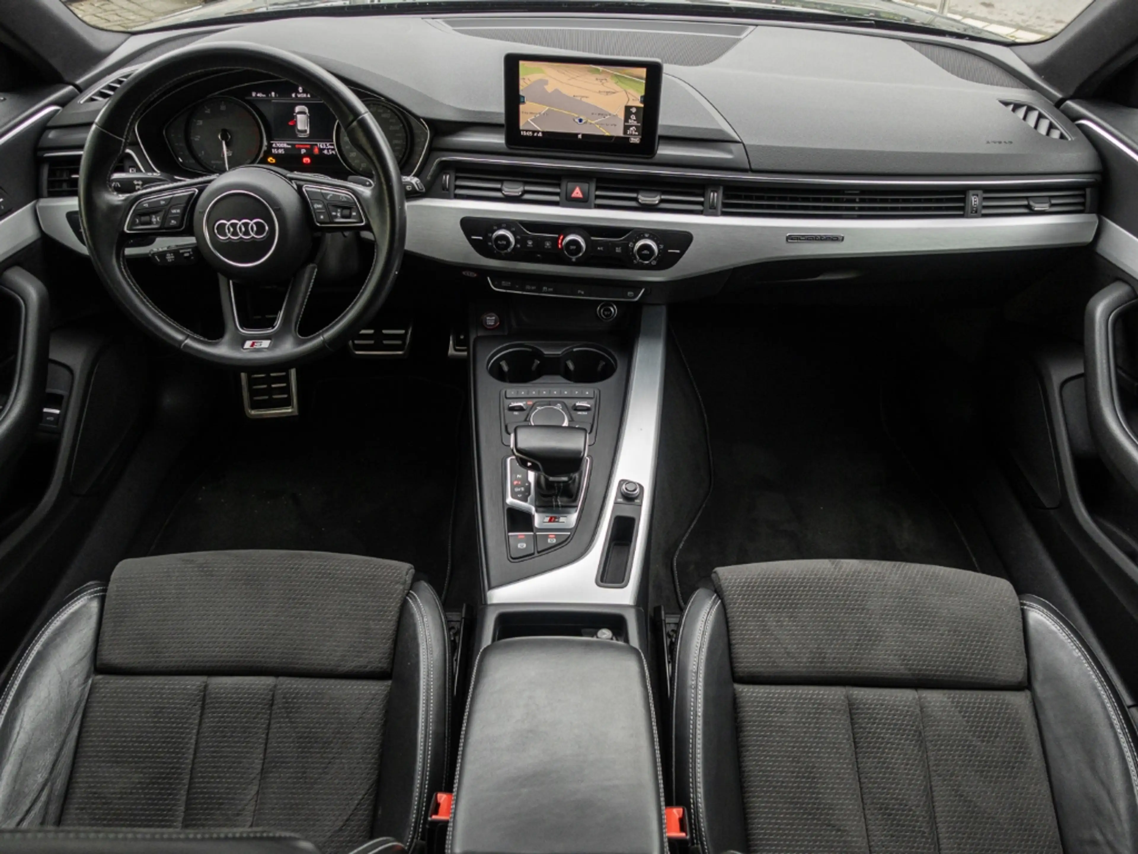 Audi S4 Avant 3.0 TFSI quattro El. Panodach Navi Leder Mem — photo 7