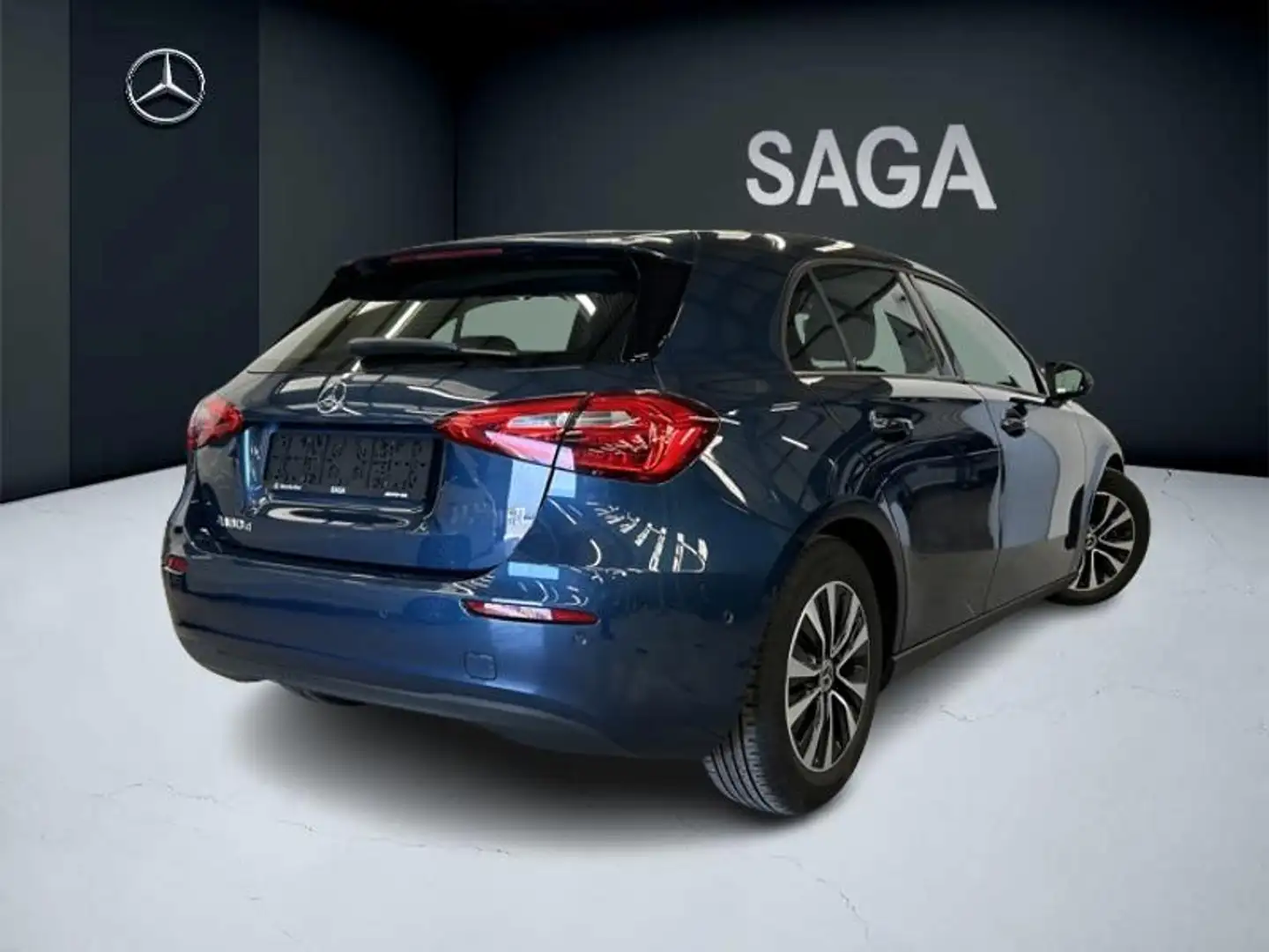 Mercedes-Benz A 180 d Style Blau - 2