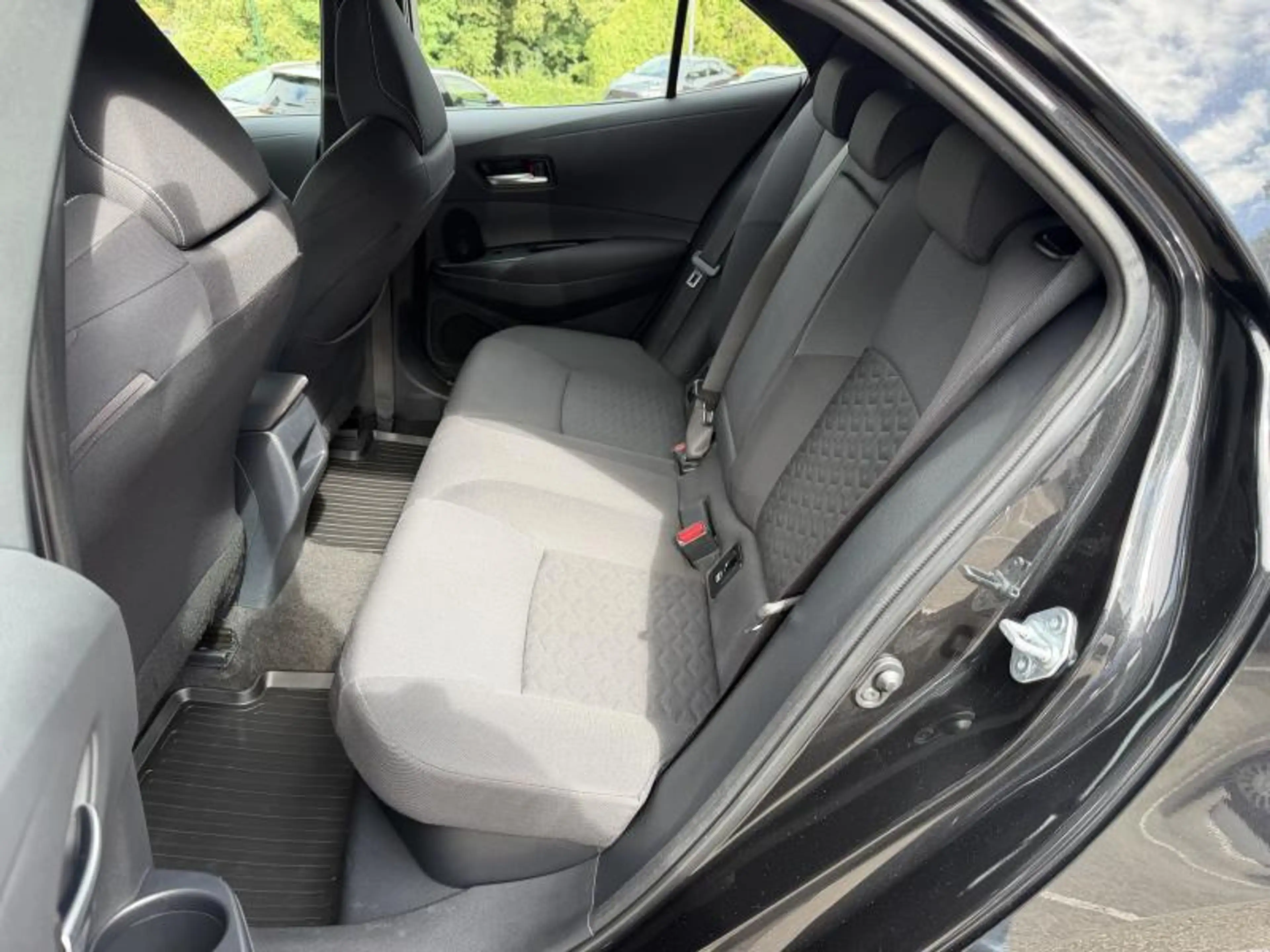 Toyota Corolla Dynamic — photo 13