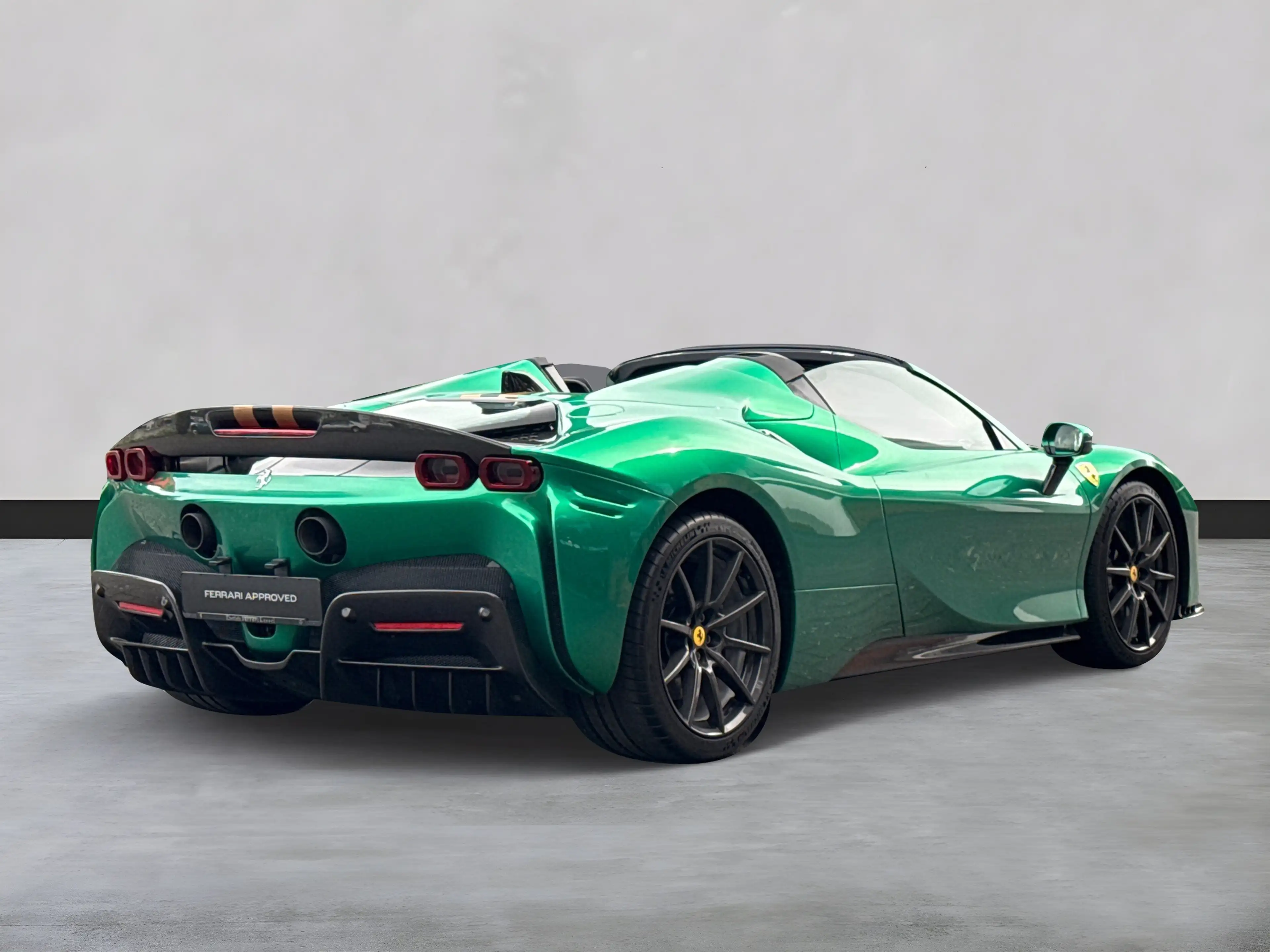 Ferrari SF90 Spider *PROMINENTER VORBESITZ* — photo 7
