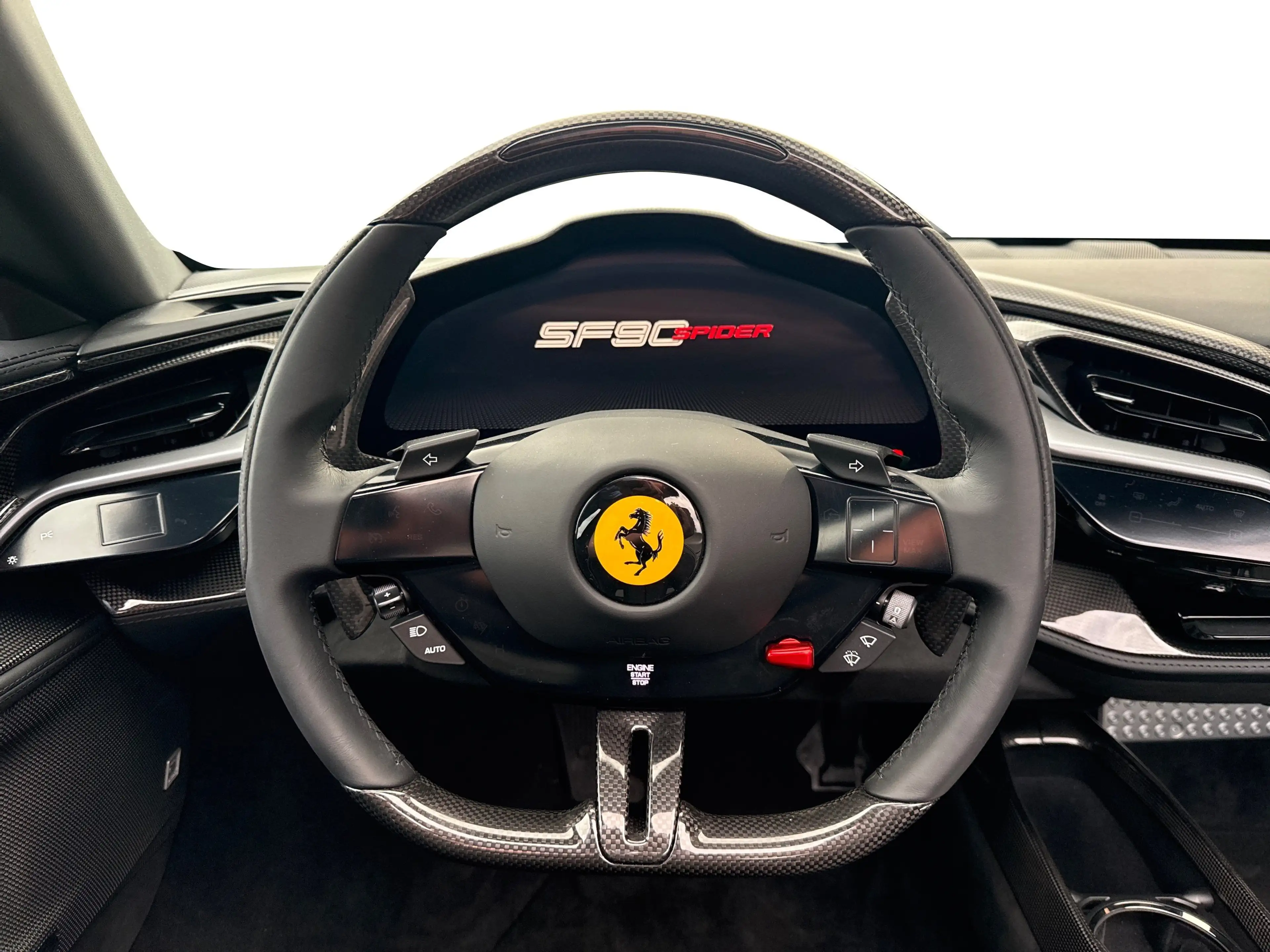 Ferrari SF90 Spider *PROMINENTER VORBESITZ* — photo 14