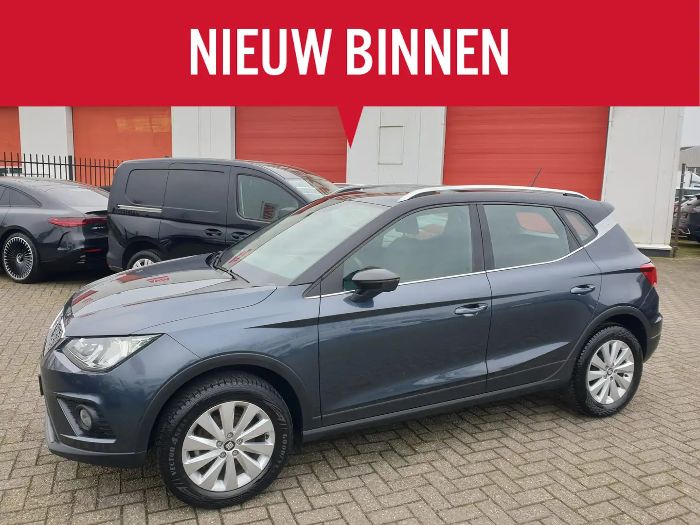 SEAT Arona 1.0 TSI 95pk Xcellence Grijs - 1
