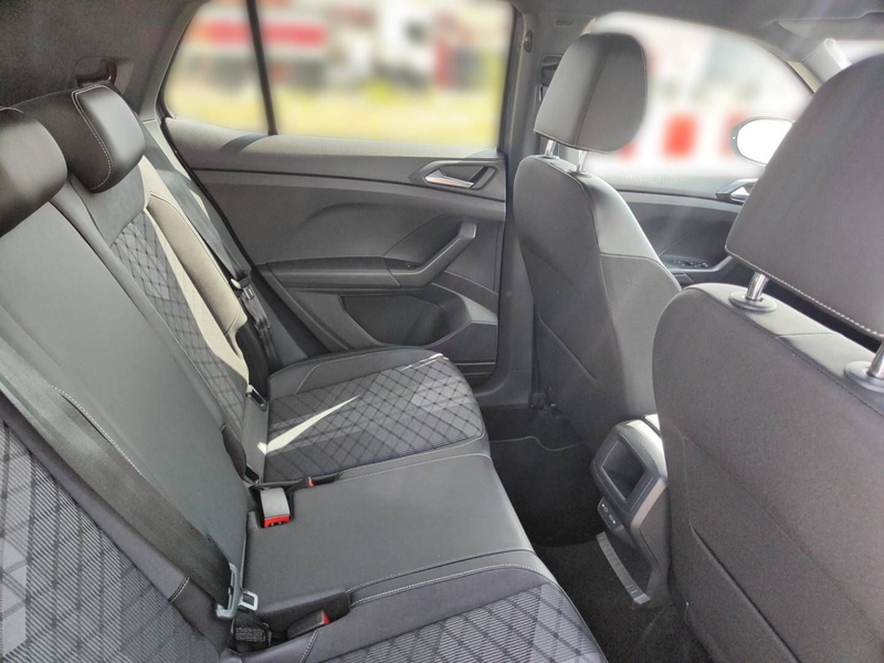 Volkswagen T-Cross 1.0 TSI OPF DSG R-Line — photo 12