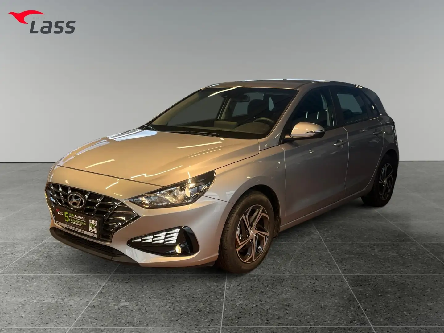 Hyundai i30 1.0 T-GDI Comfort +Navi+Kamera+Winterpaket+ Argento - 2