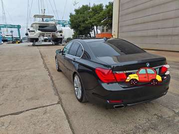 740d xDrive Exclusive Individual A