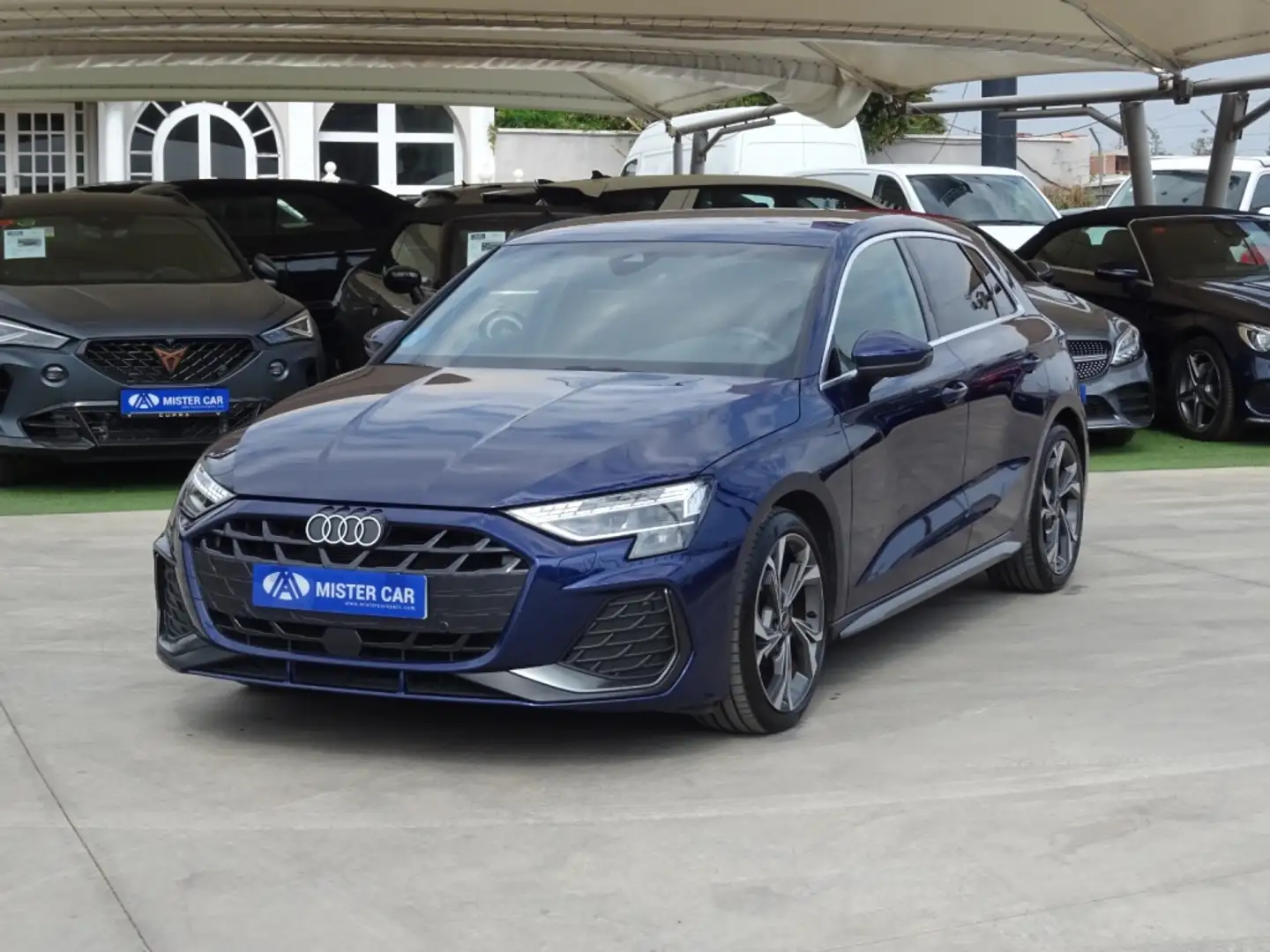 Audi A3 Sportback TFSI S line S tronic 85kW Azul - 2