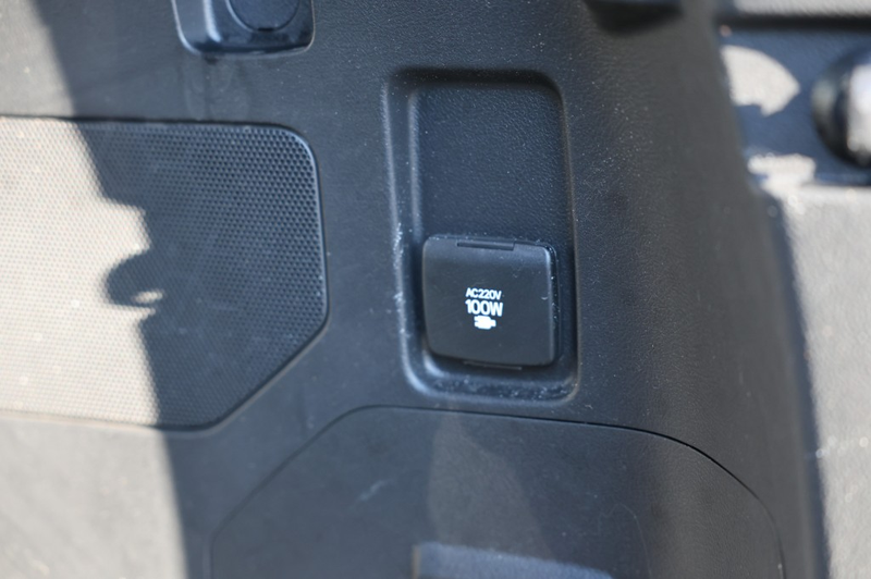 Toyota Land Cruiser 2.8 D-4D 3DRS PROFESSIONAL A/T VAN — photo 6
