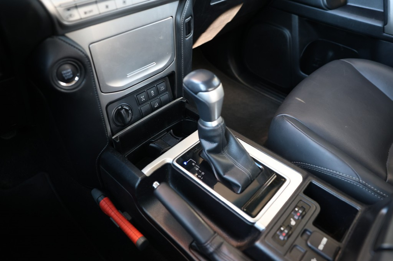 Toyota Land Cruiser 2.8 D-4D 3DRS PROFESSIONAL A/T VAN — photo 15