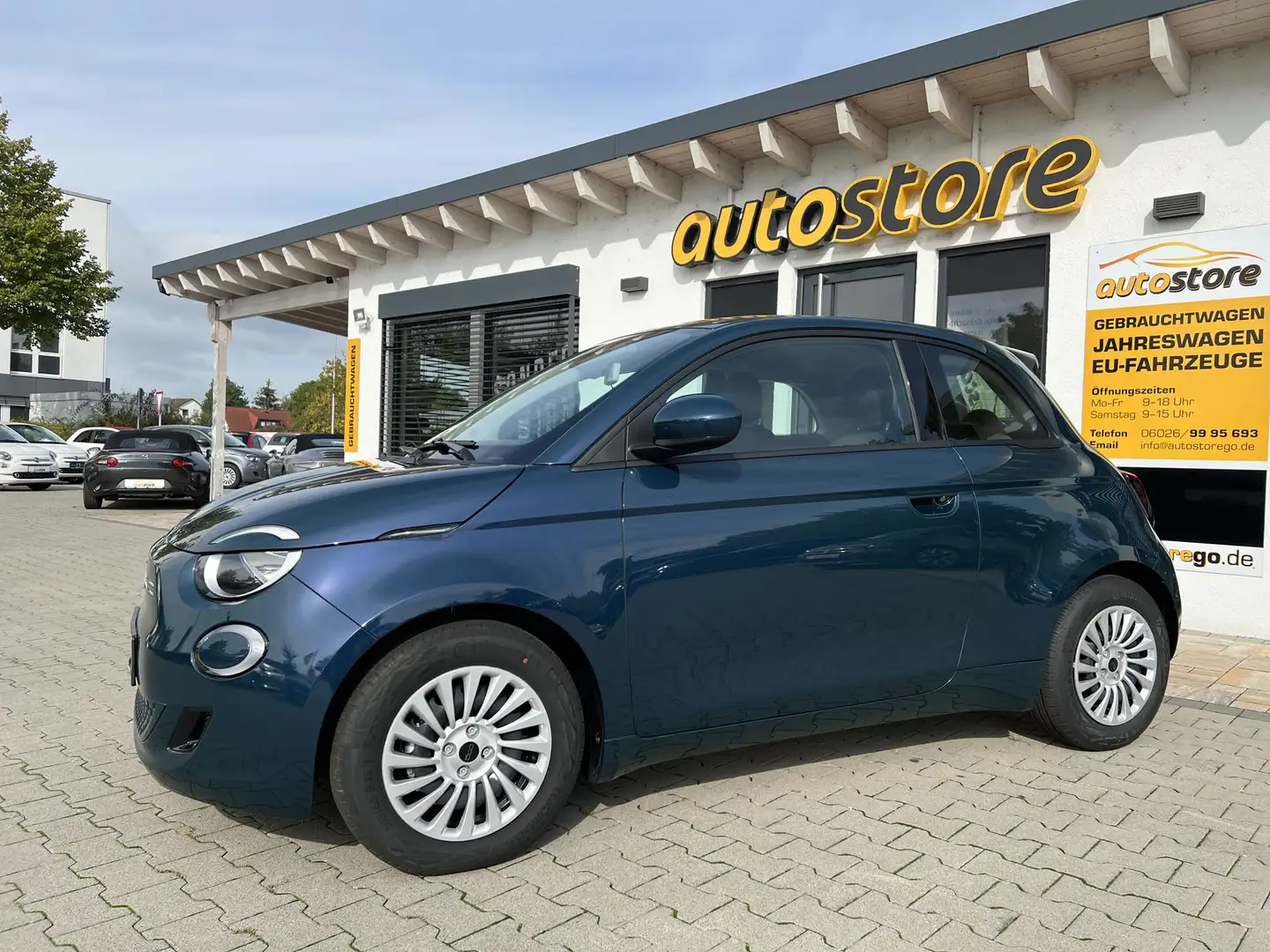 Fiat 500e Action 70 kW (95 PS), Automatik, Frontantrieb Grün - 1