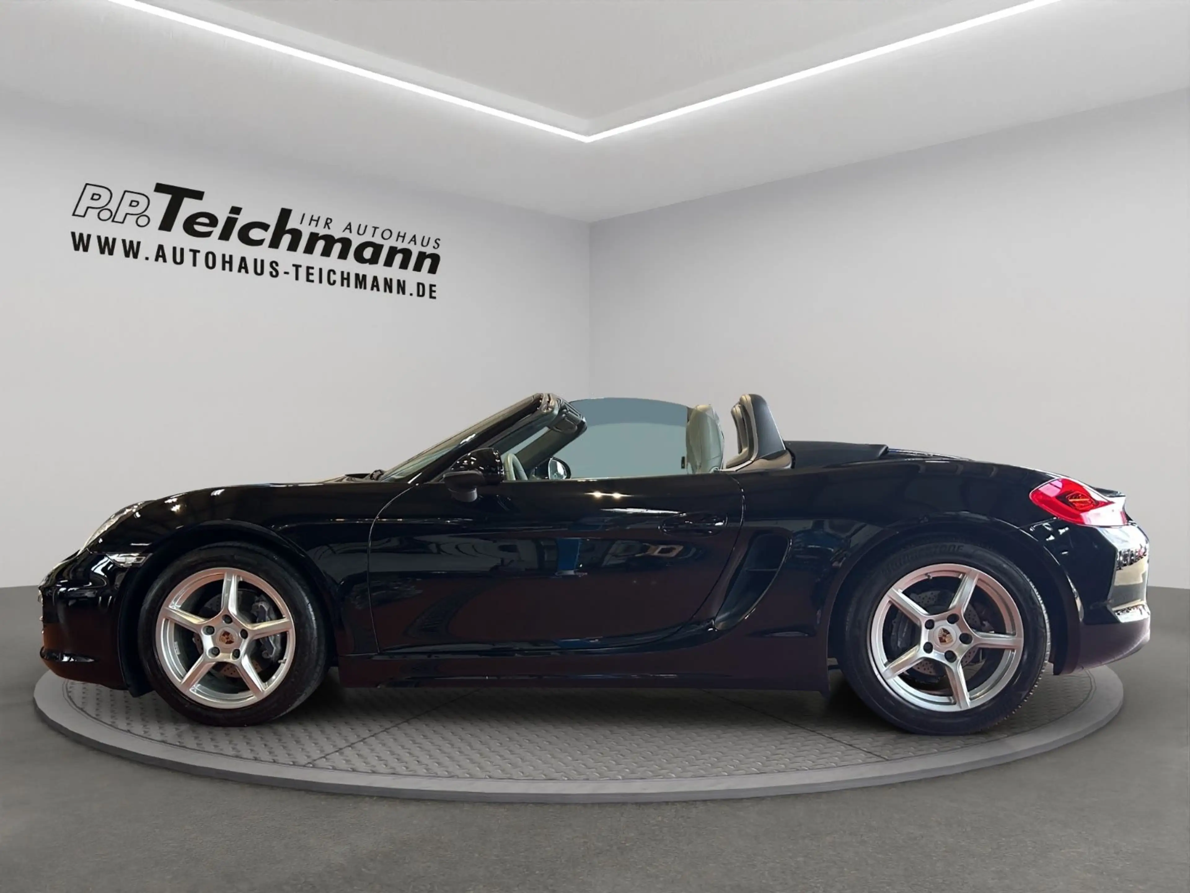 Porsche Boxster — photo 8
