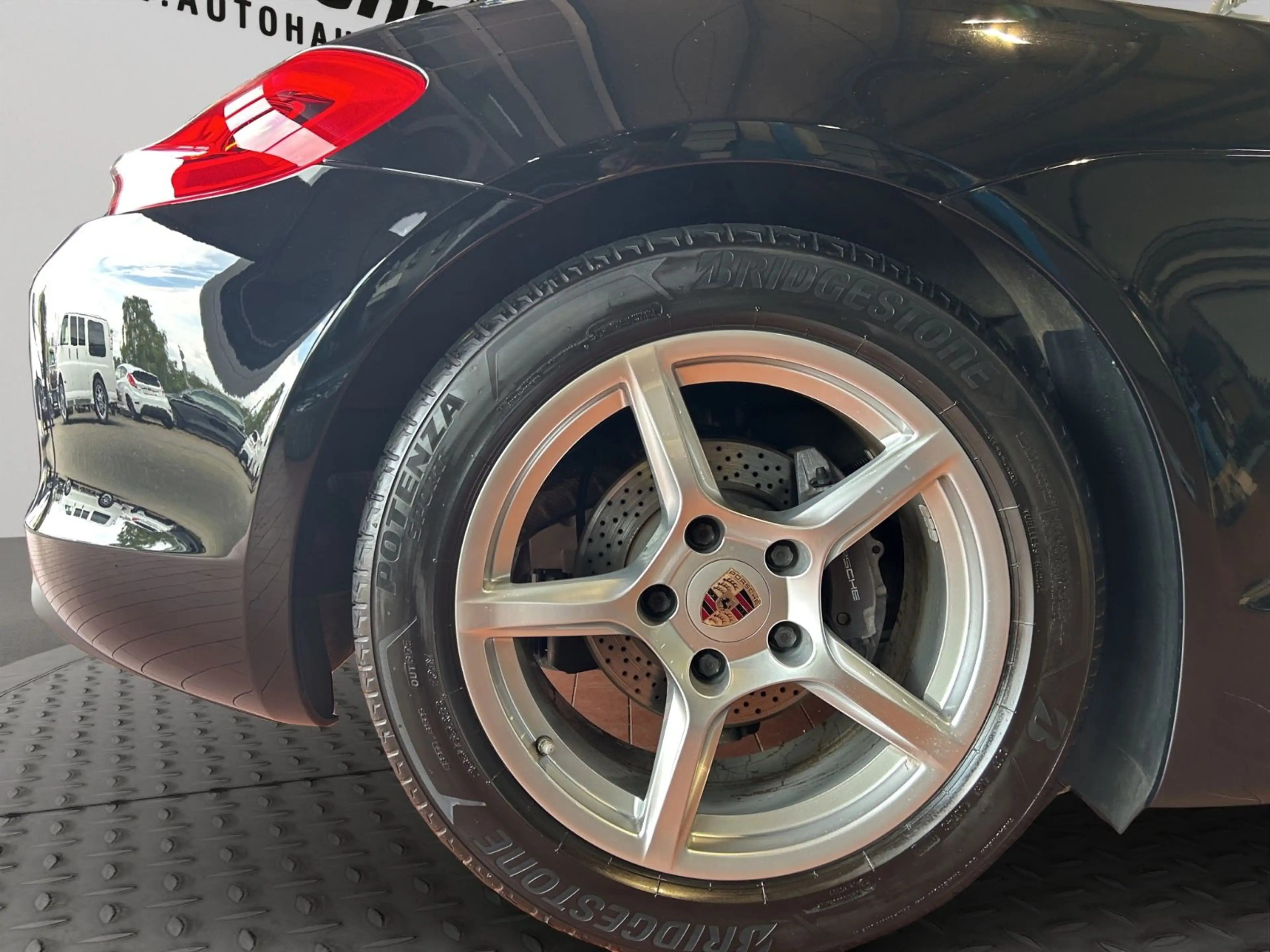 Porsche Boxster — photo 11