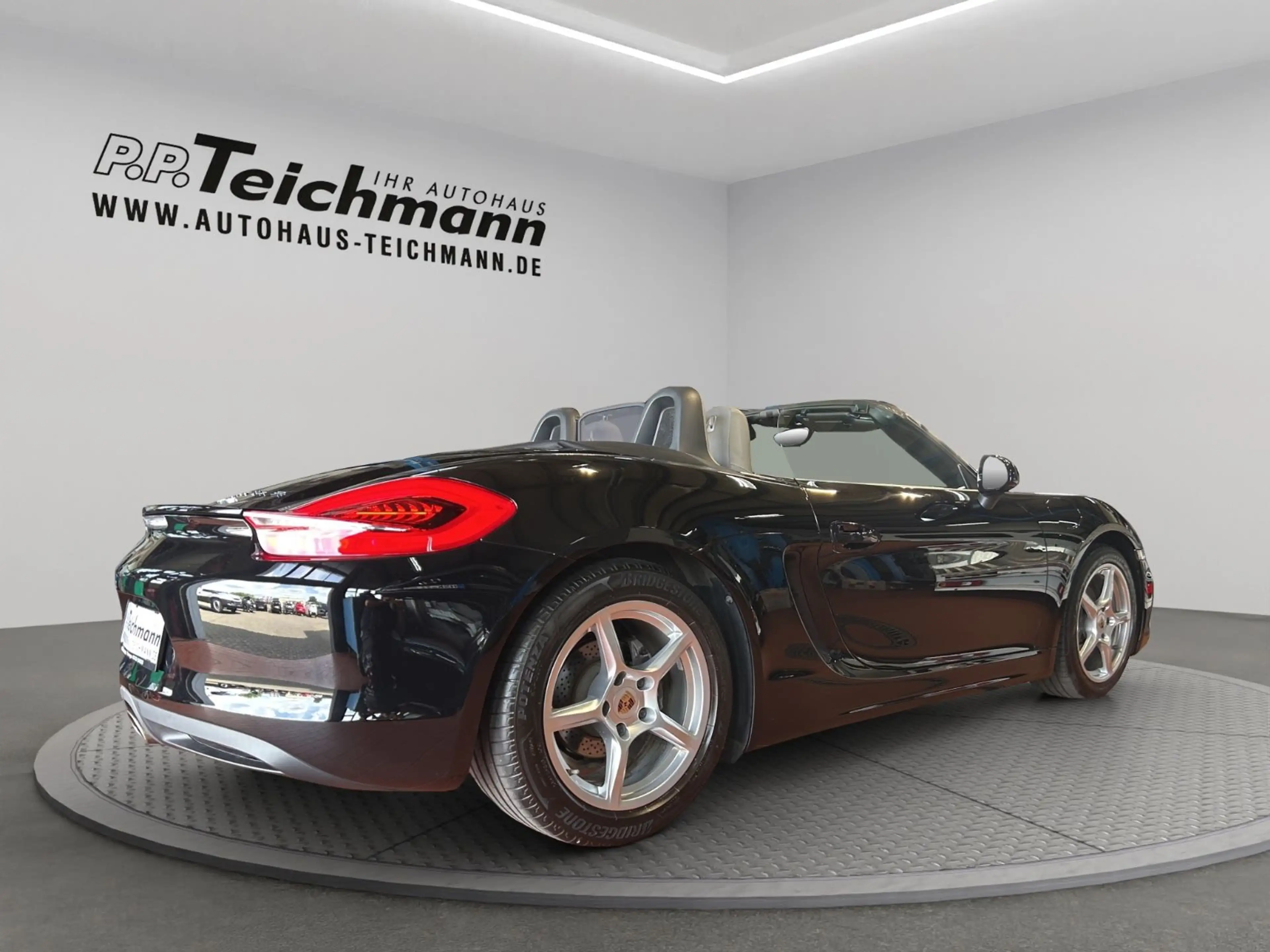 Porsche Boxster — photo 7