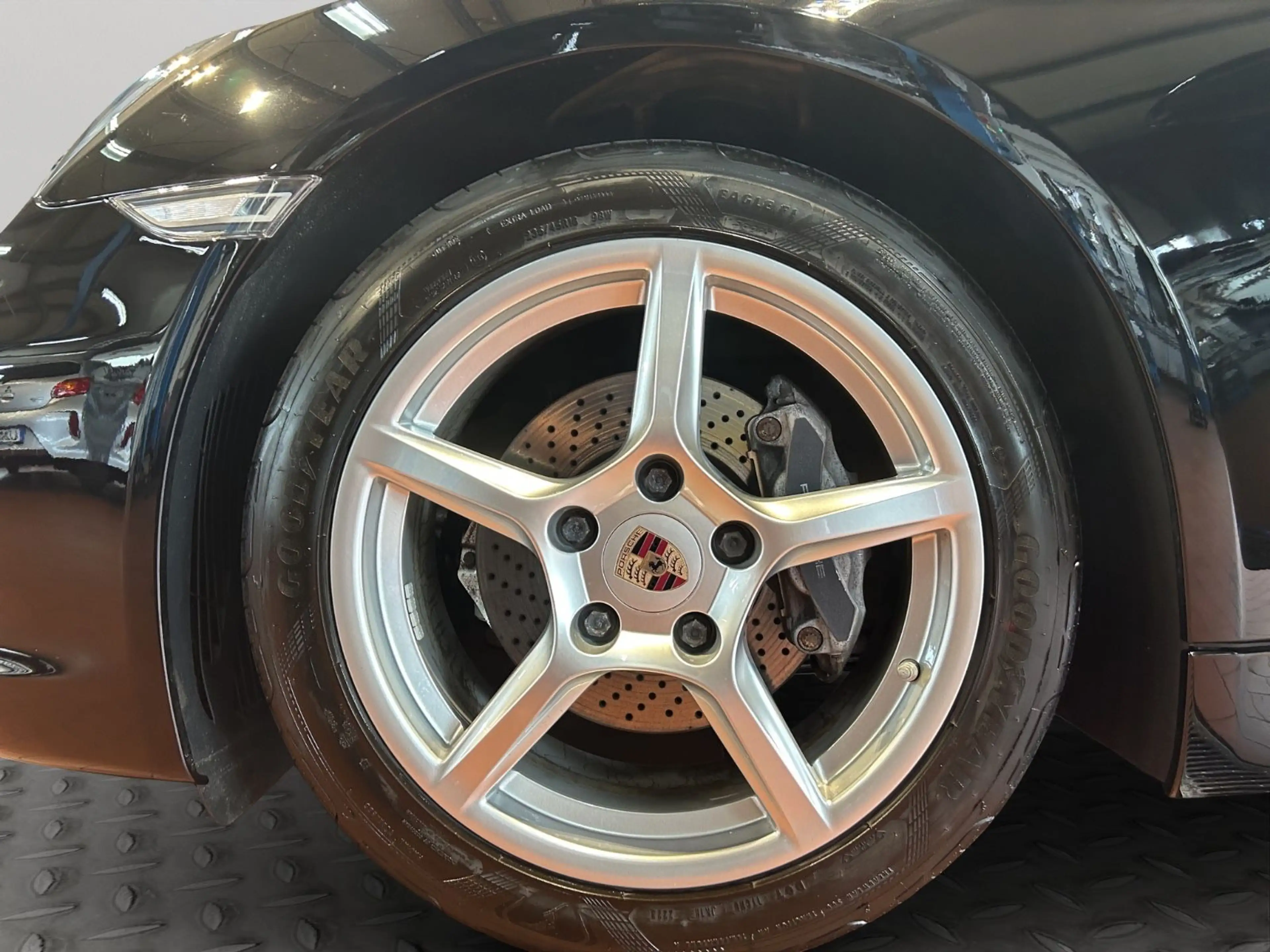 Porsche Boxster — photo 12