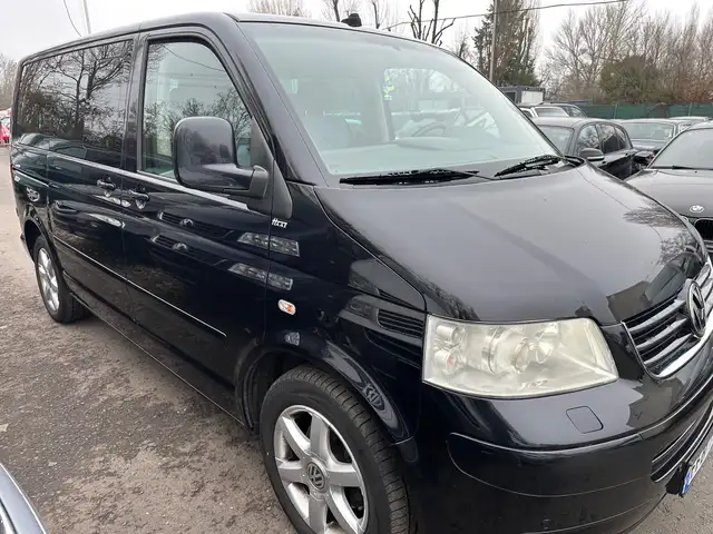 Volkswagen T5 Multivan Atlantis 2,5 TDI 131 ps NEU TÜV. NAVI ALU TISCH