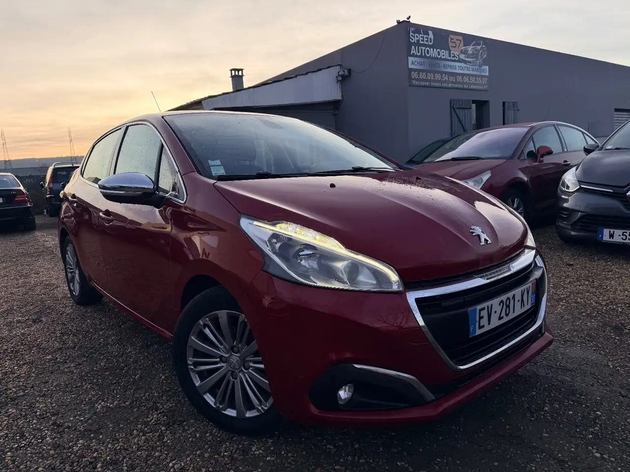 Peugeot 208 ALLURE
