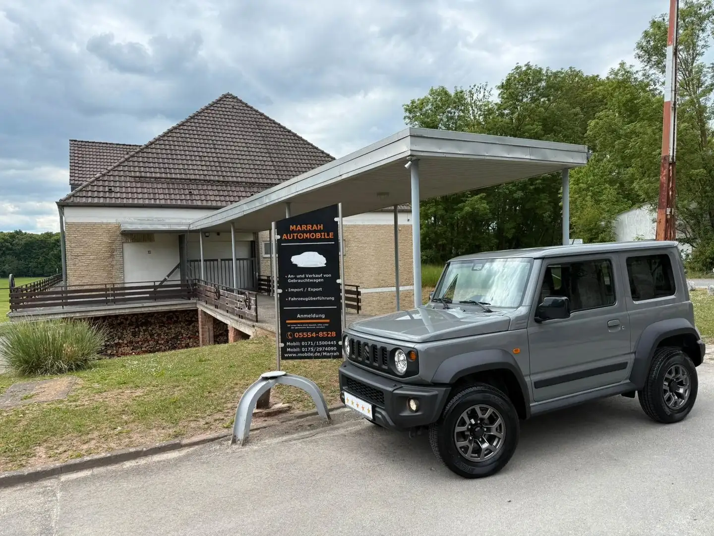 Suzuki Jimny 1.5 ALLGRIP Comfort PLUS MIT EXTRAS Gris - 1