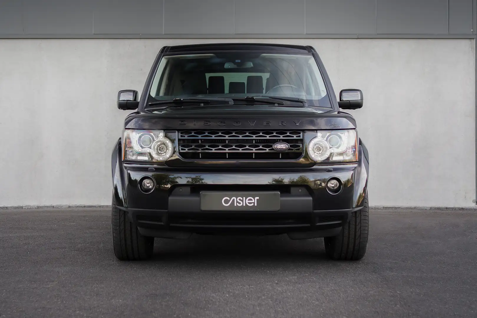 Land Rover Discovery TDV6 SE l 7-SEAT l Pano l Towbar l Air Suspension Fekete - 2