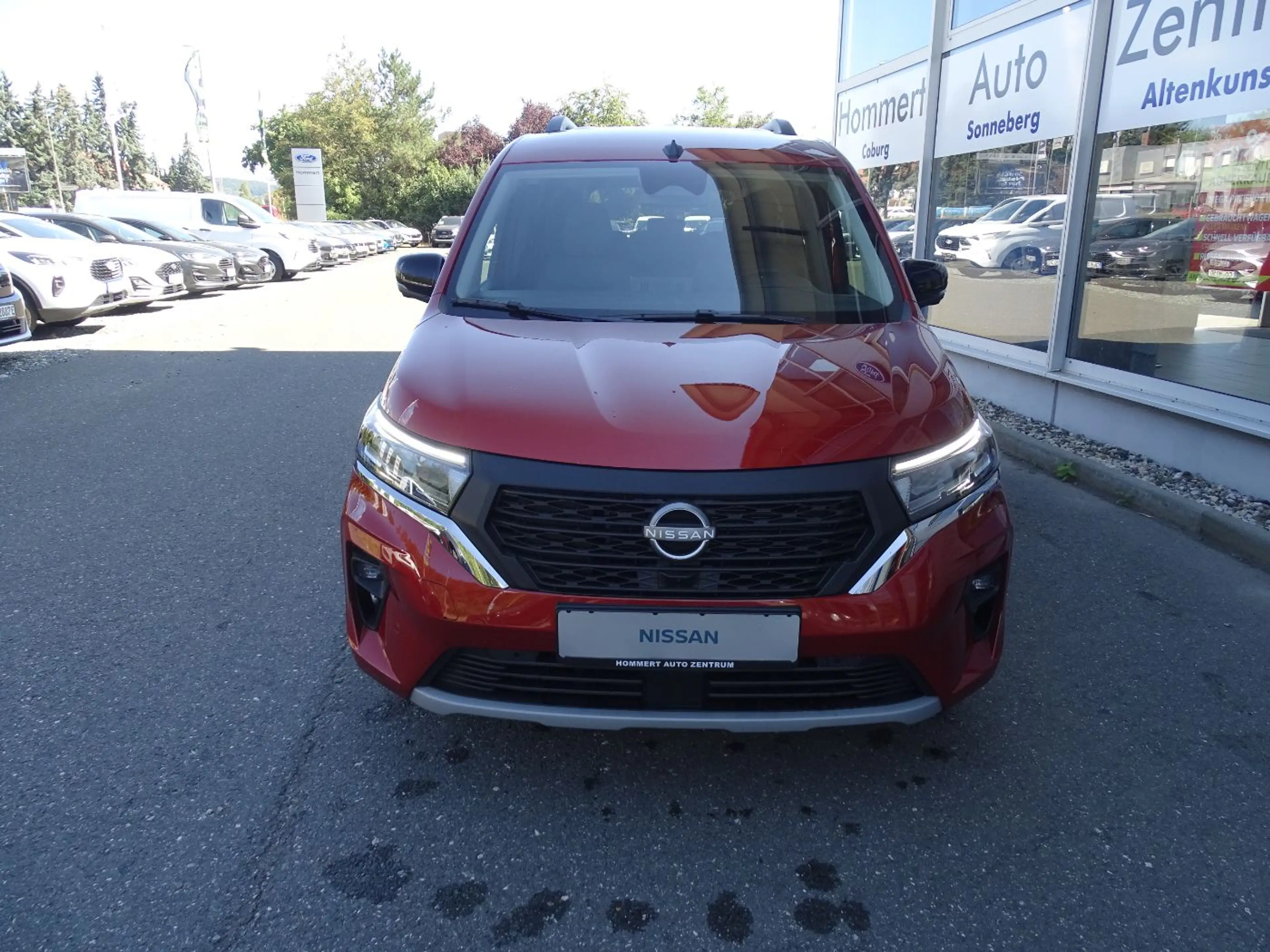 Nissan Townstar Kombi DIG-T 130 L2 Tekna Navi+SHZ+360 — photo 3