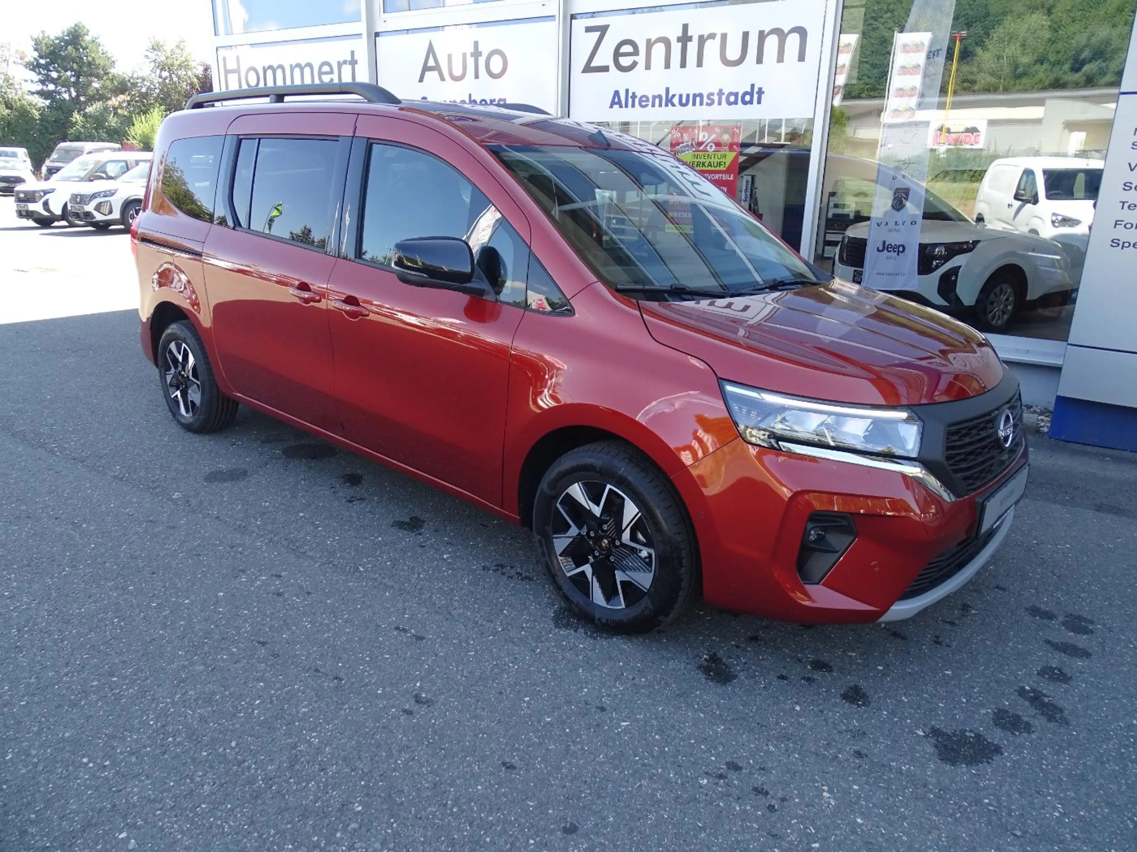 Nissan Townstar Kombi DIG-T 130 L2 Tekna Navi+SHZ+360 — photo 4